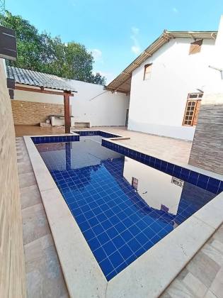 Casa Para Vender com 3 quartos 1 suítes no bairro Santo Afonso em Rio Branco