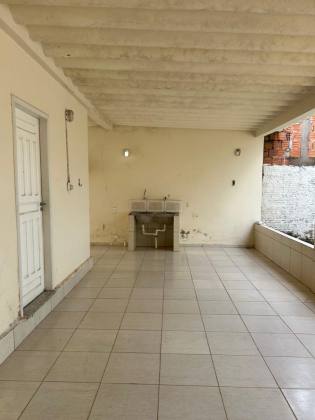 Casa Para Vender com 2 quartos 1 suítes no bairro Universitário em Rio Branco