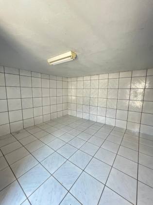 Casa Para Vender com 2 quartos sendo 1 suítes no bairro Conjunto Tangará. em Rio Branco