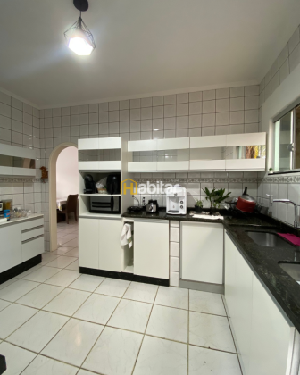 Casa Para Vender com 4 quartos 2 suítes no bairro Jardim Europa em Rio Branco