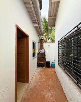 Casa Para Vender com 4 quartos sendo 3 suítes no bairro Mocinha Magalhães em Rio Branco