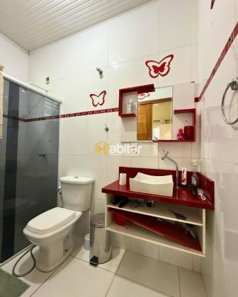 Casa Para Vender com 4 quartos sendo 3 suítes no bairro Mocinha Magalhães em Rio Branco