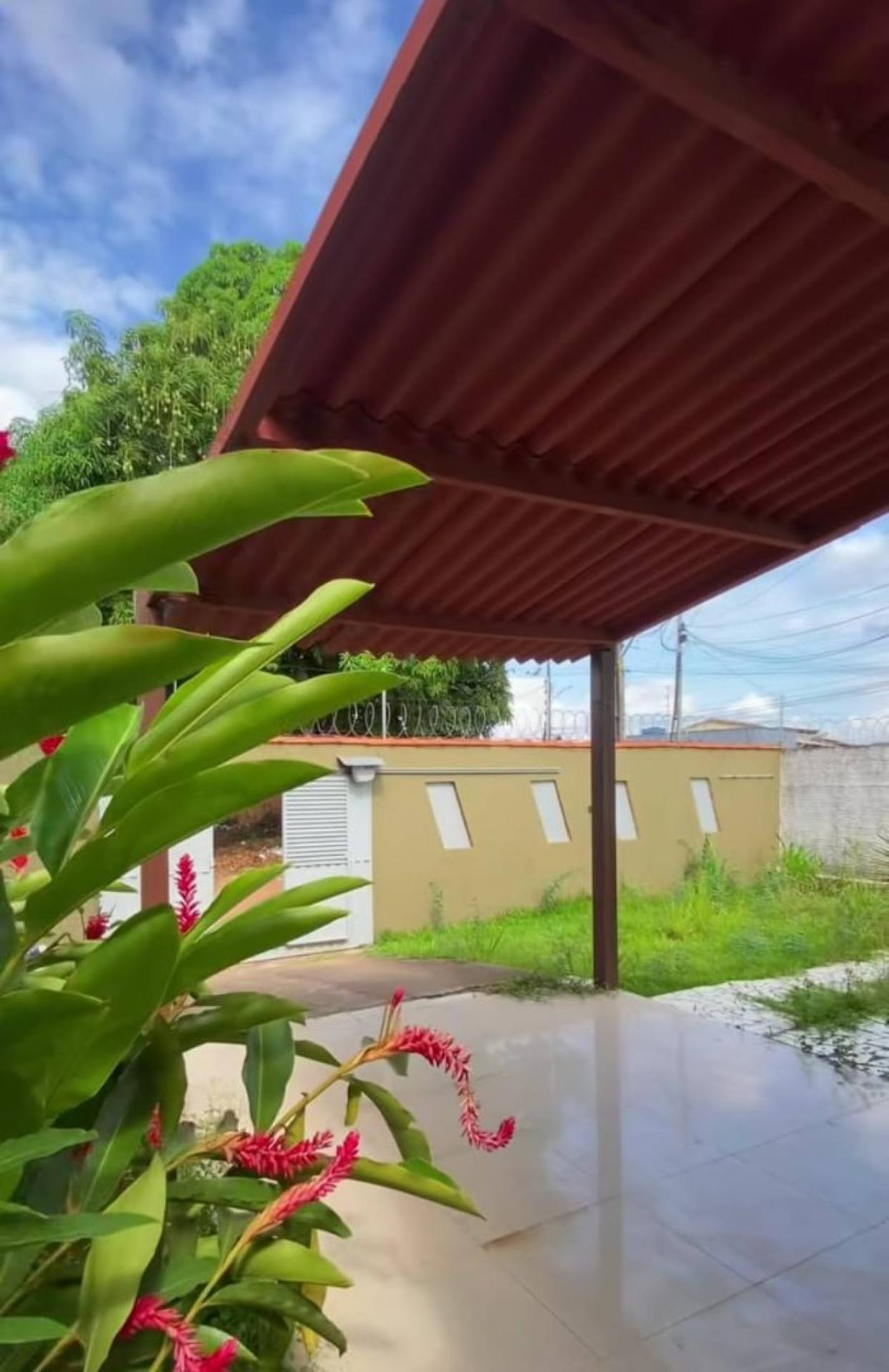 Casa Para Vender com 2 quartos e Piscina no bairro Tancredo Neves em Rio Branco