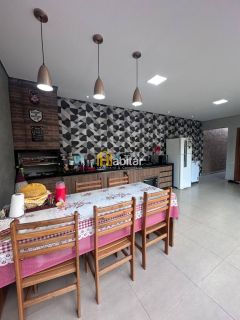 Casa Para Vender 2 suítes e Área Gourmet com Piscina no bairro Nova Esperança em Rio Branco