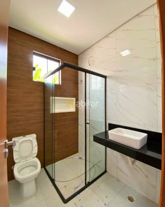 Casa Para Vender com 3 quartos sendo 1 suítes no bairro Floresta Sul, Proximo ao Via Verde Shopping em Rio Branco