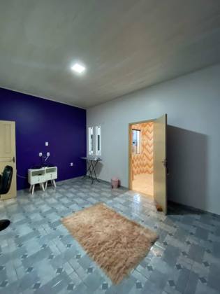 Casa Para Vender com 4 quartos sendo 2 suítes no bairro Vitoria em Rio Branco