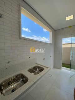 Vendo Casa Nova no Condomínio Residencial Jardins de Itália com 3 suítes em Rio Branco No Acre
