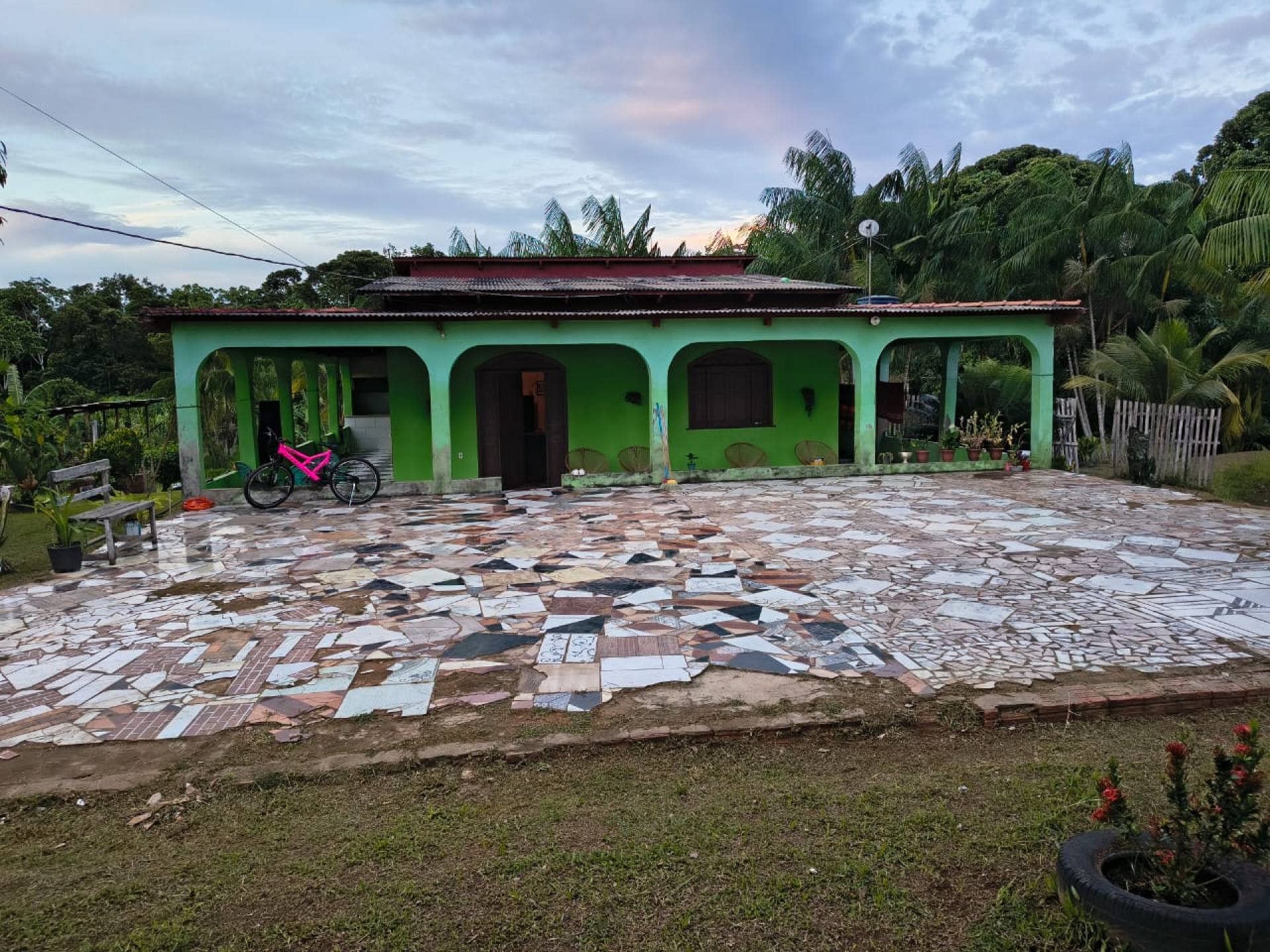 VENDO CHÁCARA NO BARRO VERMELHO