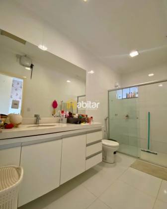 Casa Mobiliada Para Alugar com 4 suítes no bairro Vitoria em Rio Branco