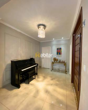 Casa Para Vender com 4 suítes no bairro Vitoria em Rio Branco