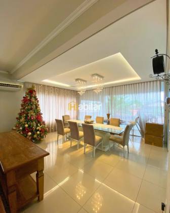 Casa Mobiliada Para Alugar com 4 suítes no bairro Vitoria em Rio Branco