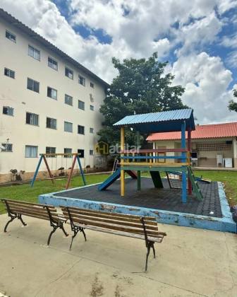 Apartamento Para Vender com 2 quartos no Residencial Topazio em Rio Branco