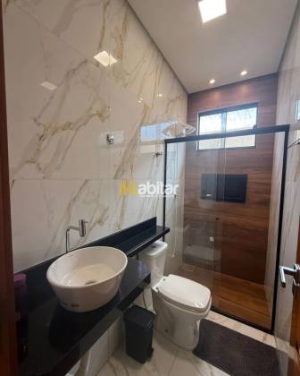 Casa Para Vender com 2 quartos sendo 1 suítes no bairro Parque Bonsucesso em Rio Branco