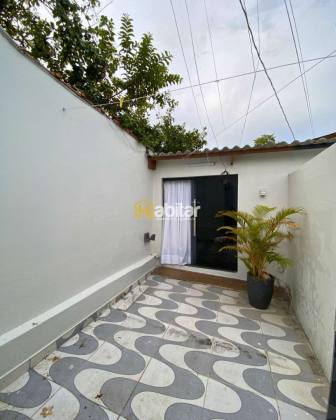 Casa Mobiliada Para Alugar com 4 quartos no bairro Vila Ivonete em Rio Branco