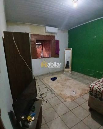 Vendo casa com ponto comercial no bairro ivete vargas