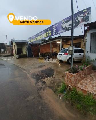 Vendo casa com ponto comercial no bairro ivete vargas