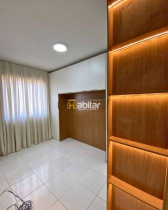 Alugo Apartamento com 3 Quartos Semi-mobiliado no Residencial Via Parque