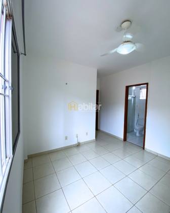 Apartamento Para Vender com 2 quartos sendo 1 suítes no Condominio Paineiras