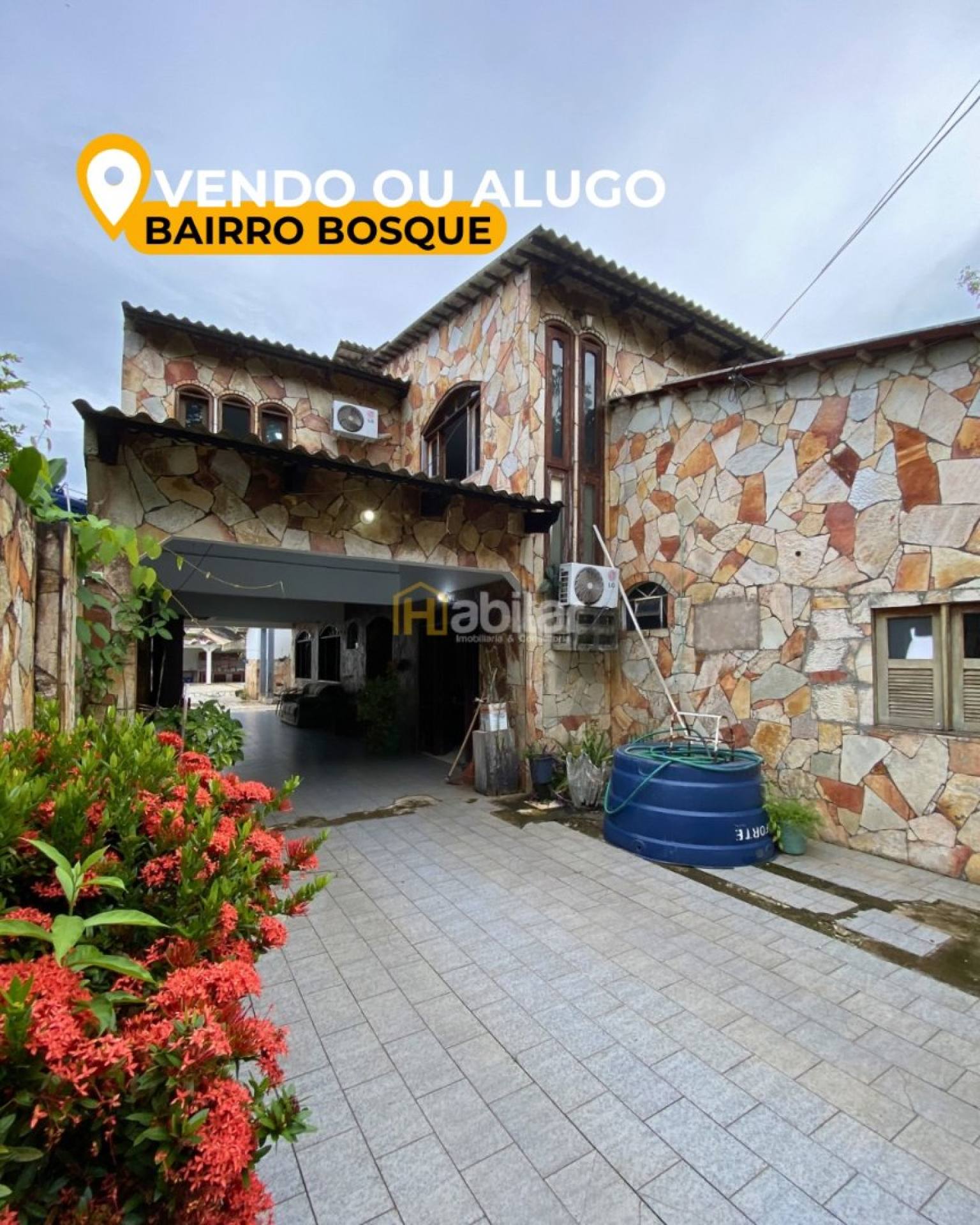 Casa Para Vender com 5 quartos sendo 2 suítes no bairro Bosque em Rio Branco Acre