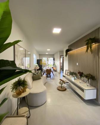 Casa Com Entrada Parcelada Para Vender com 3 quartos sendo 1 suítes no bairro Portal Ipe em Rio Branco
