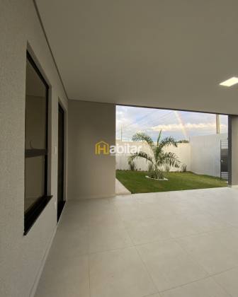 Casa Com Entrada Parcelada Para Vender com 3 quartos sendo 1 suítes no bairro Portal Ipe em Rio Branco