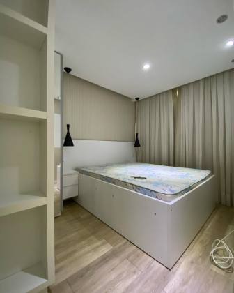 Apartamento Semi Mobiliado e Climatizado Para Alugar com 2 Quartos no Residencial Via Parque