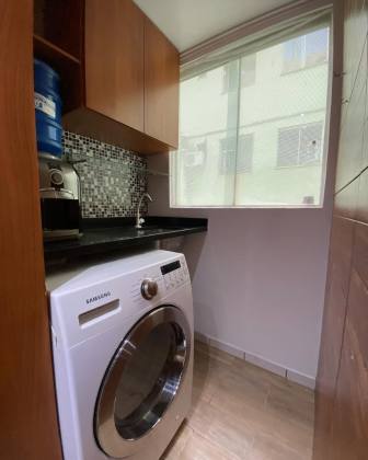 Apartamento Semi Mobiliado e Climatizado Para Alugar com 2 Quartos no Residencial Via Parque