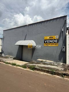 Galpao Comercial com Piscina Para Vender no bairro Conjunto Ouricurí em Rio Branco