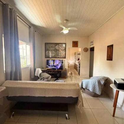 Casa Para Vender com 4 quartos sendo 1 suítes no bairro Conjunto Ouricurí em Rio Branco