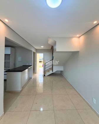 Casa de Condomínio Para Alugar com 3 quartos 1 suítes no Goya Residencias em Rio Branco
