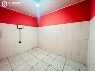 CASA COMERCIAL NA BARRA DOS COQUEIROS
