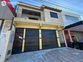 CASA COMERCIAL NA BARRA DOS COQUEIROS