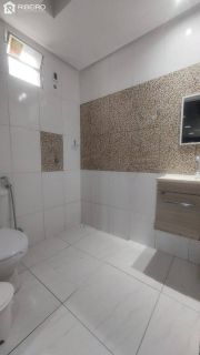 CASA COMERCIAL À VENDA NO SALGADO FILHO