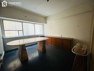 Sala no Oviedo Teixeira
