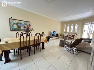 Casa de andar no São José