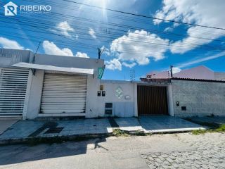 Casa Aruana Com Ponto Comercial
