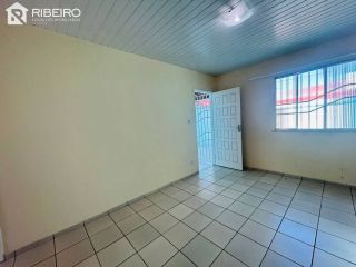 Casa Aruana Com Ponto Comercial