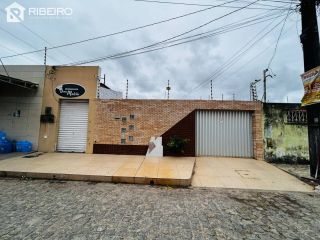 Casa 2 Quartos, Bairro Aruana