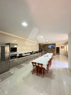 CASA PLANALTO - 650 MIL