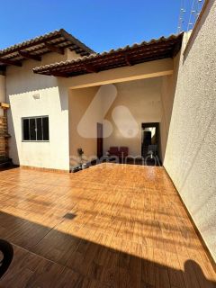 CASA JARDIM BANDEIRANTES - 380 MIL