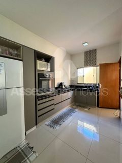 CASA JARDIM BANDEIRANTES - 380 MIL