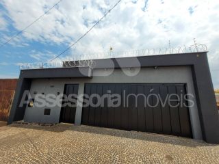 CASA ALTO TRINDADE - 985 MIL