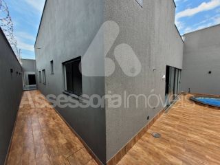 CASA ALTO TRINDADE - 985 MIL