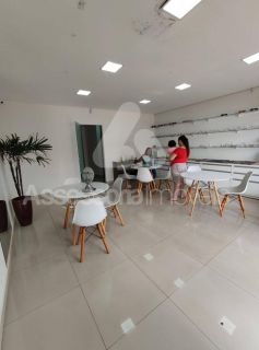 IMÓVEL COMERCIAL E RESIDENCIAL - 830 MIL