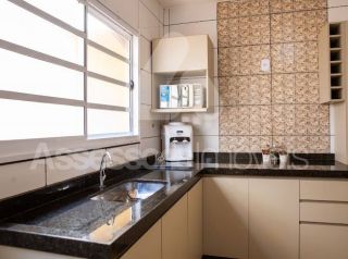 CASA JARDIM EUROPA 230 MIL