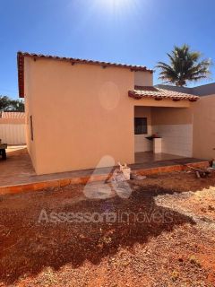CASA NO BAIRRO MAROLINA