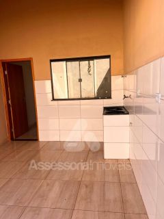 CASA NO BAIRRO MAROLINA