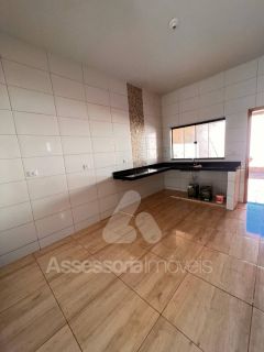 CASA NO BAIRRO MAROLINA