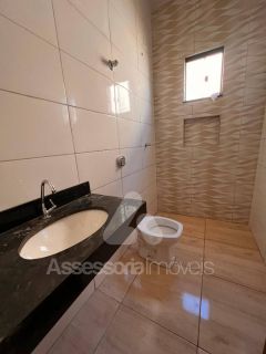 CASA NO BAIRRO MAROLINA
