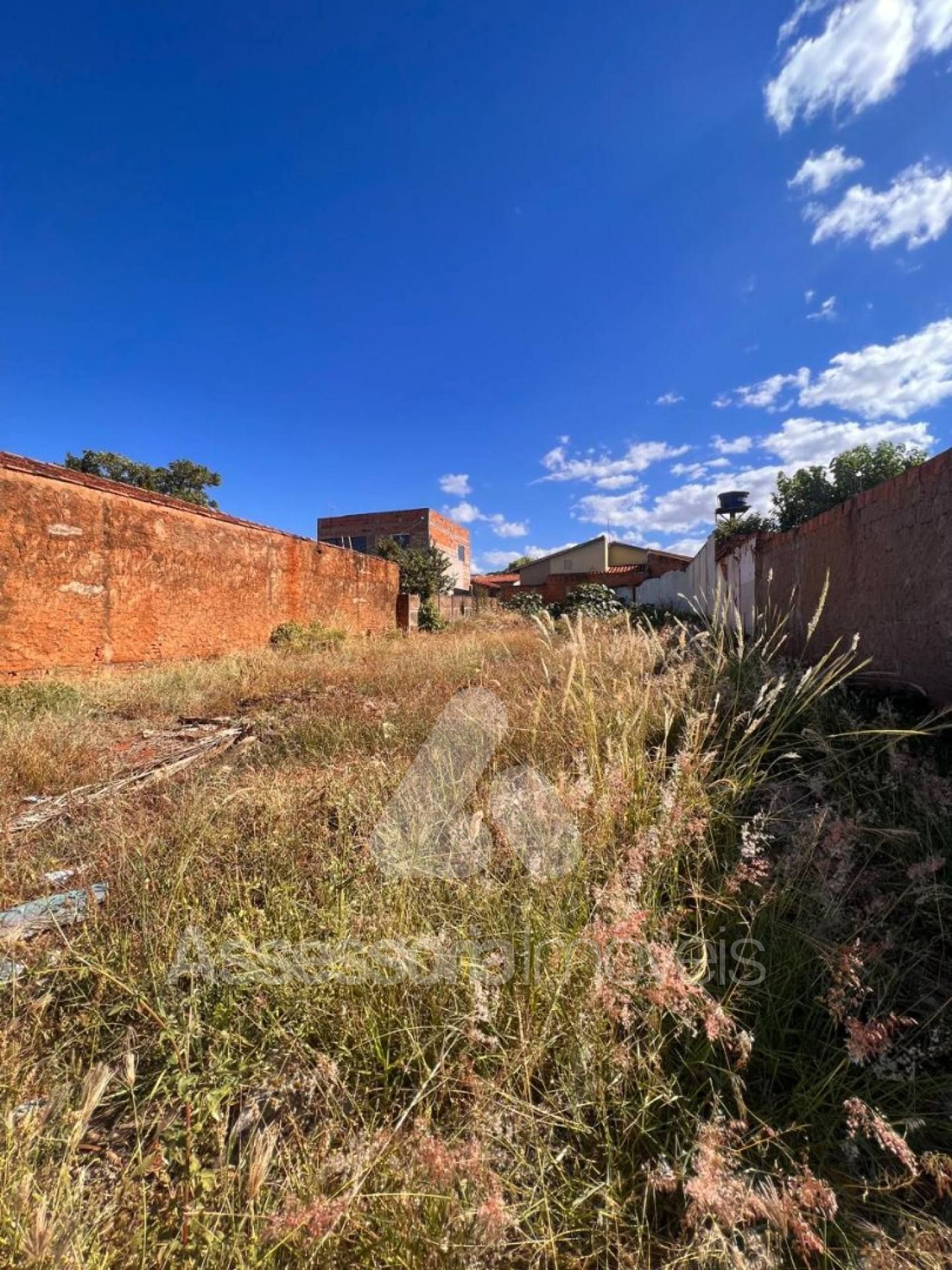 TERRENO NO BAIRRO SANTOS DUMONT
